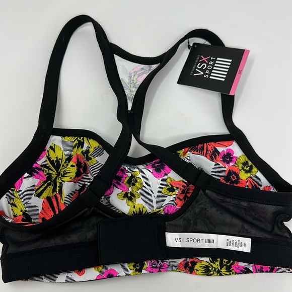 Victoria's Secret VSX White Floral Angel Sports Bra - Picture 9 of 9